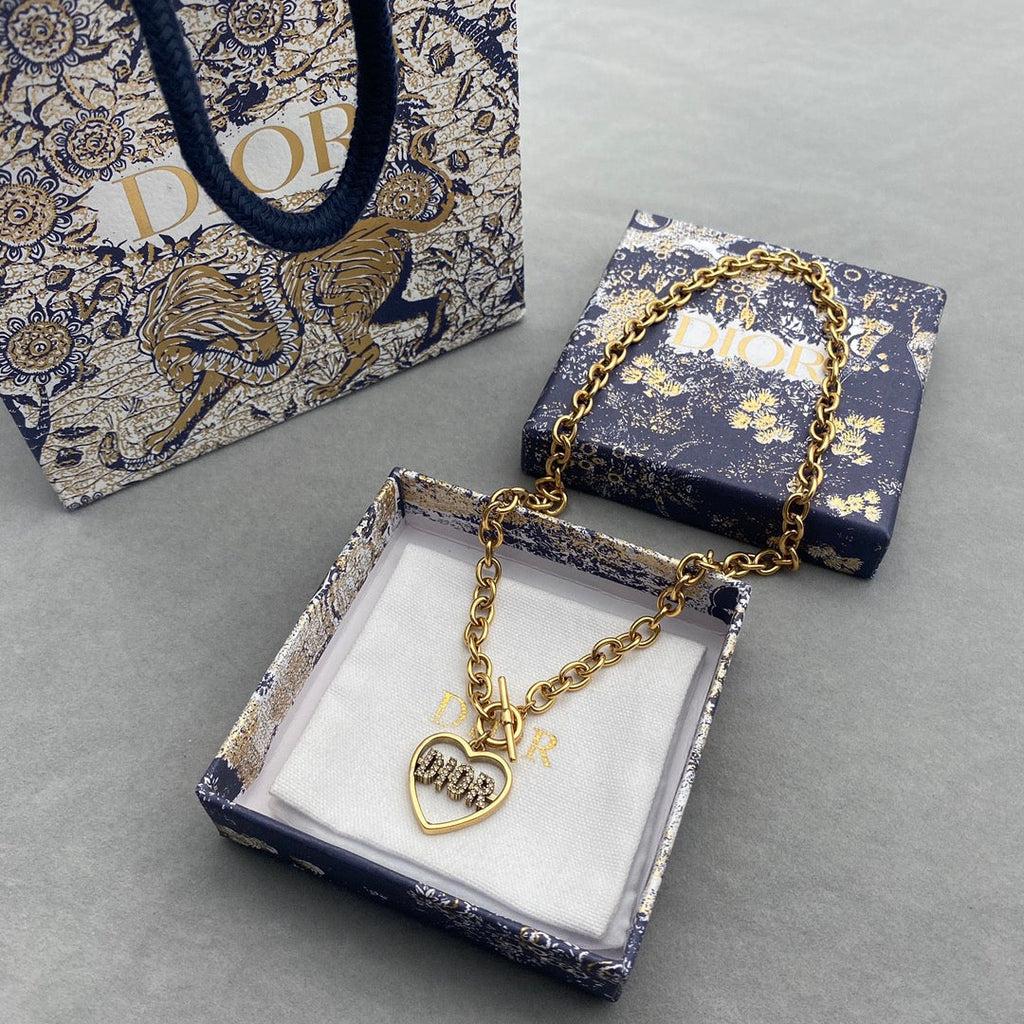 BG - Holiday Necklace dior009