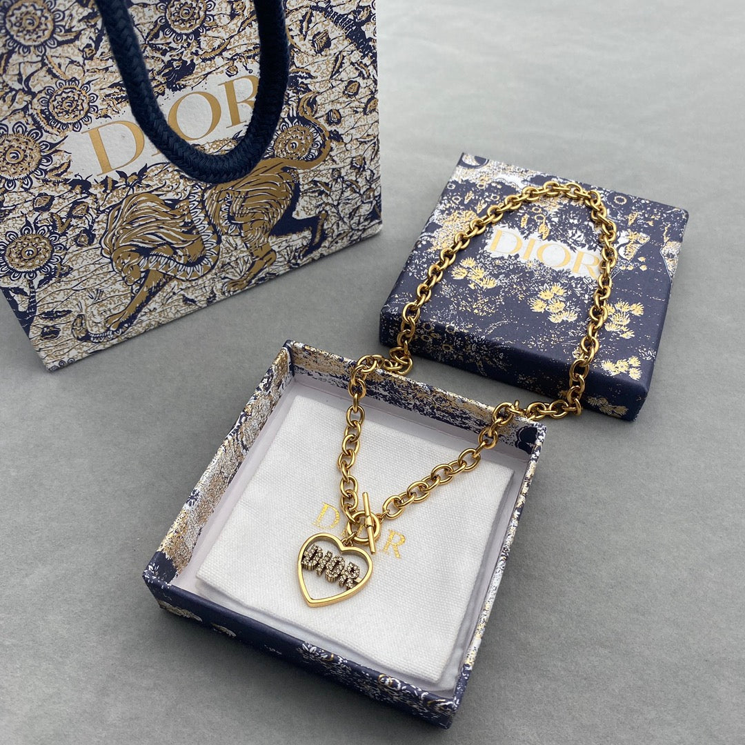 BG - Holiday Necklace dior009