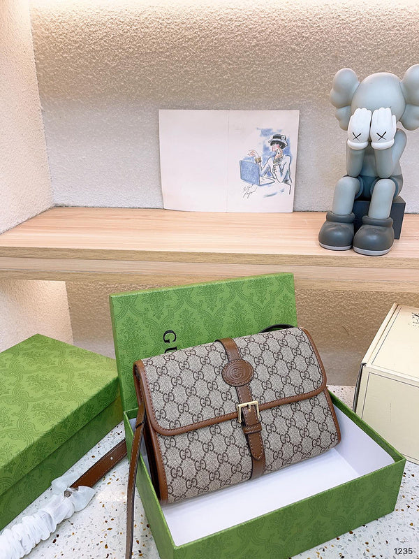 Luxury - Gucci Bags - 212