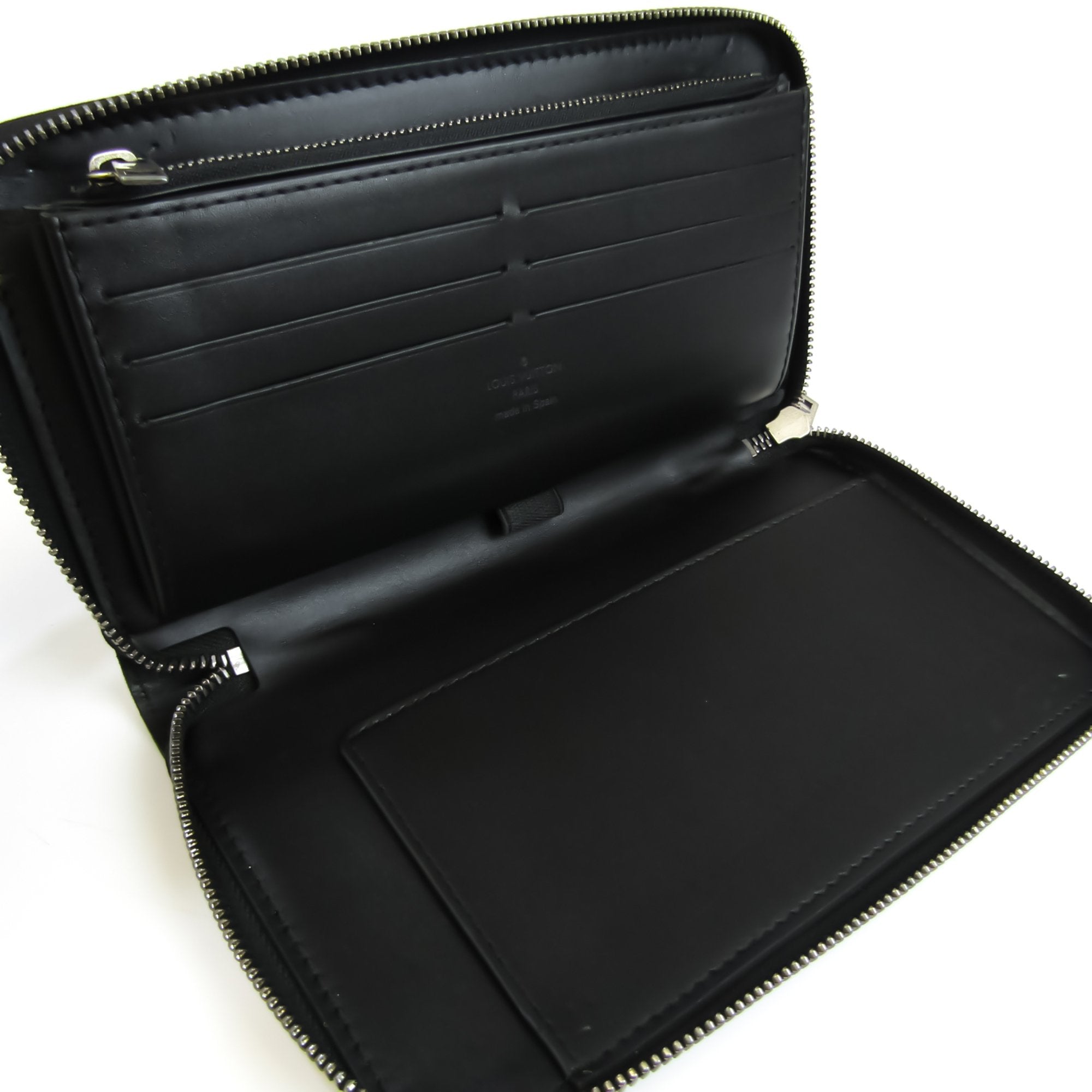Louis Vuitton Black Leather Zippy organizer wallet accessories