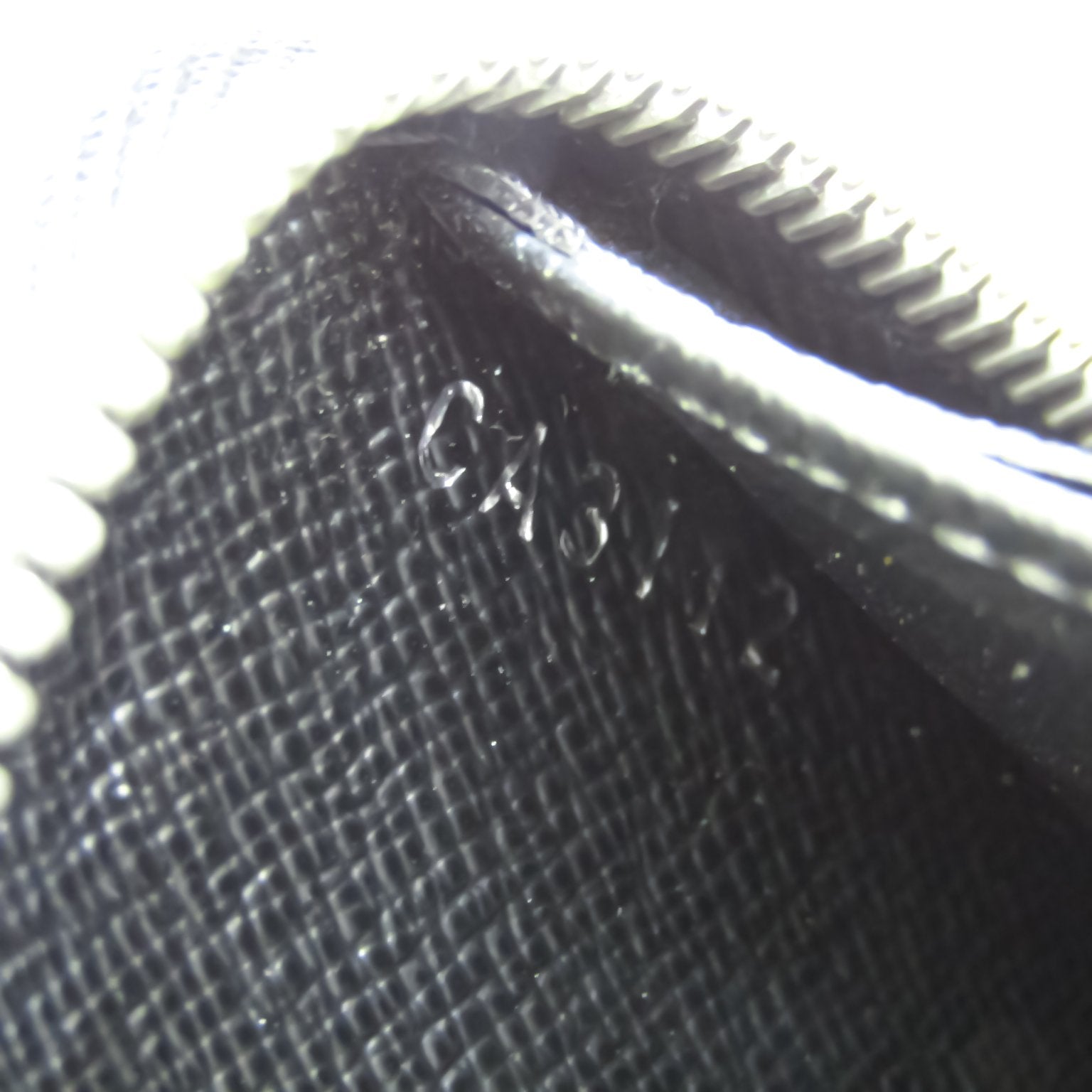Louis Vuitton Black Leather Zippy organizer wallet accessories