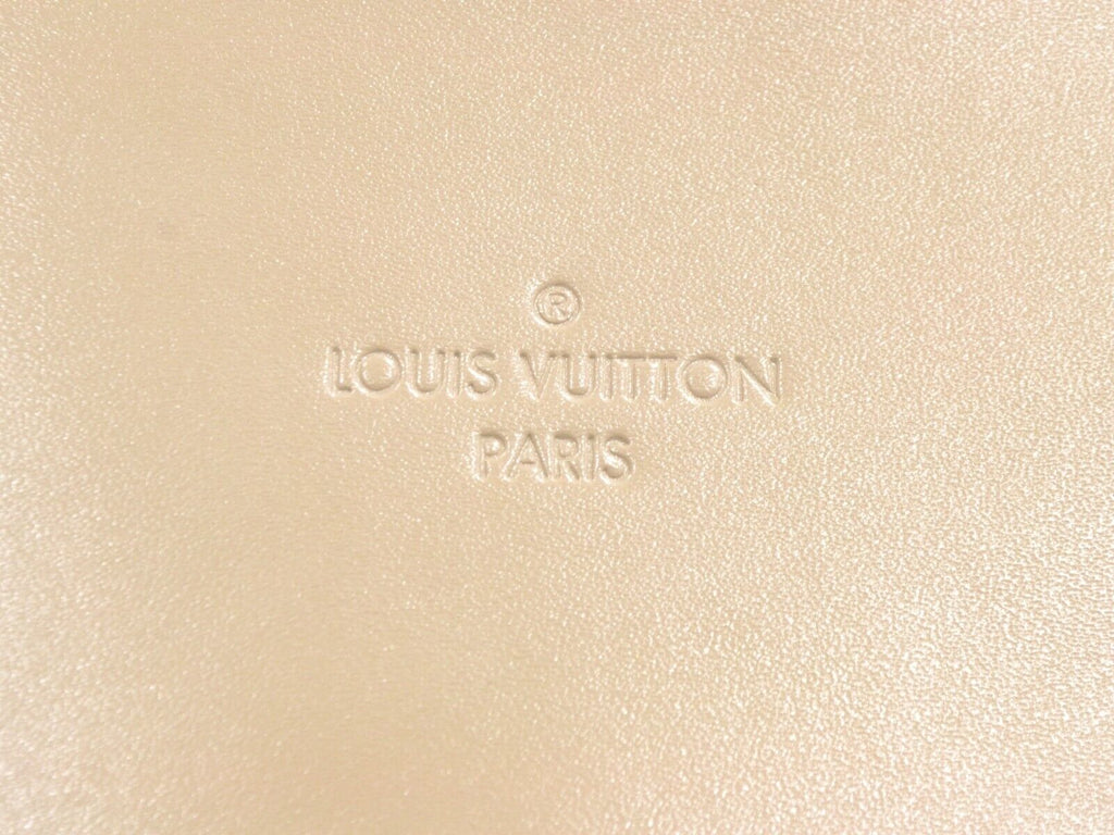 Louis Vuitton Beige Leather Lockit handbag bag