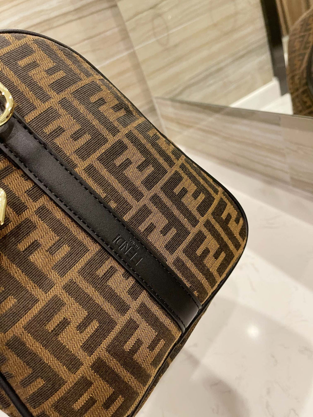 Luxury  Bags Fendi 232