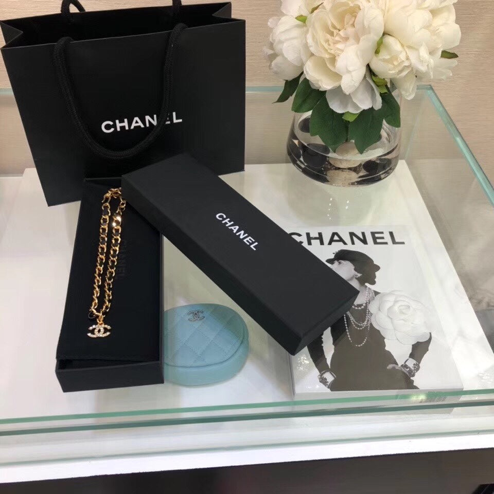BG - Holiday Necklace chanel051