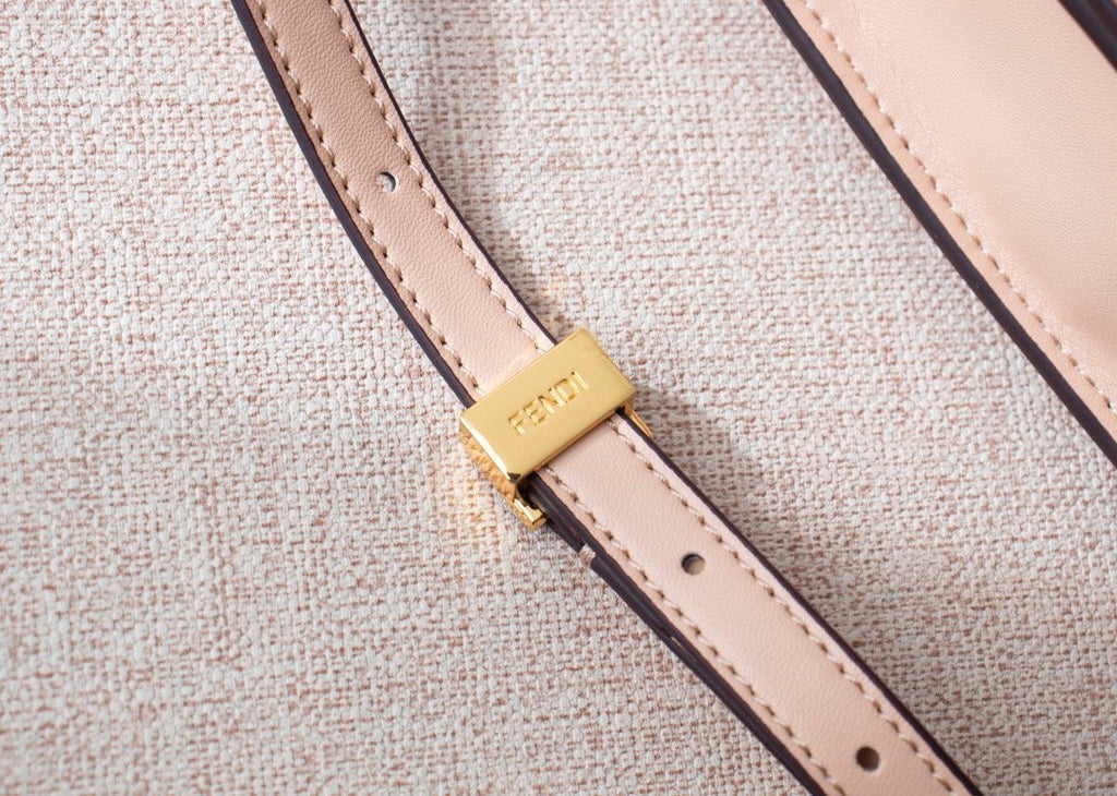 Designer Handbags Fendi 077