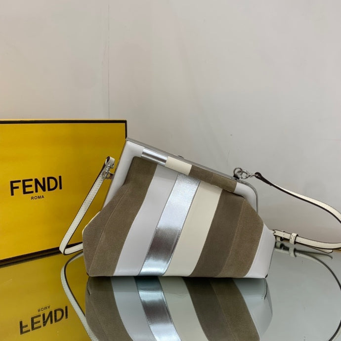 FDI - Bags District - 074