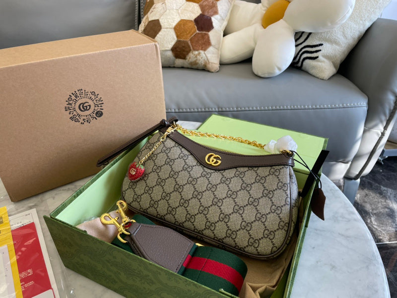 Luxury - Gucci Bags - 140