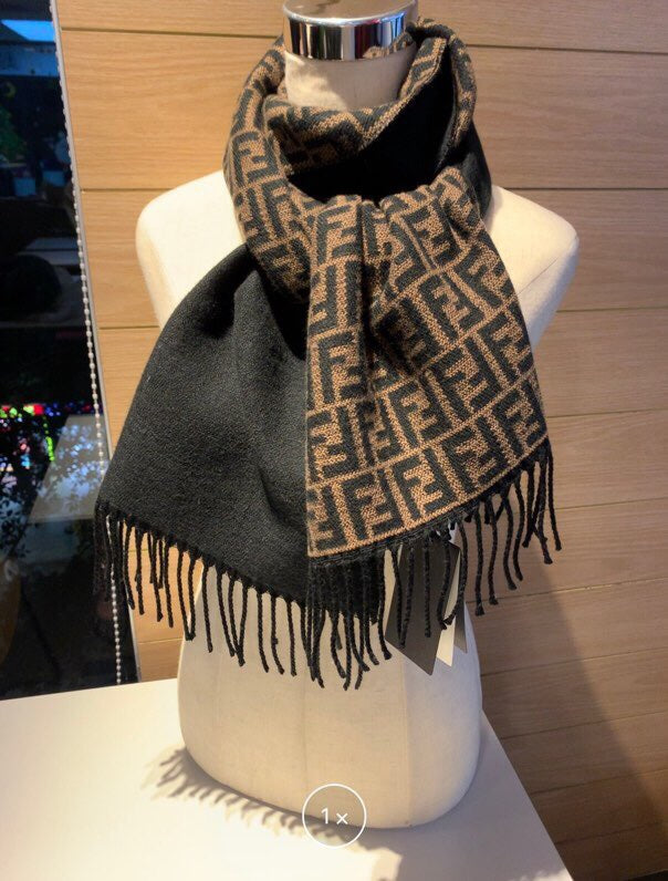 Luxury Fendi  Scarf 020