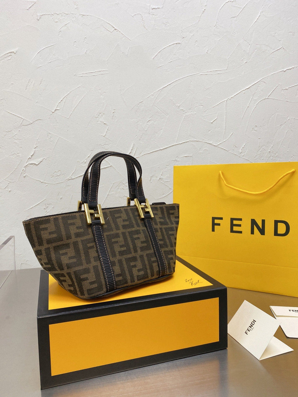 Luxury  Bags Fendi 105