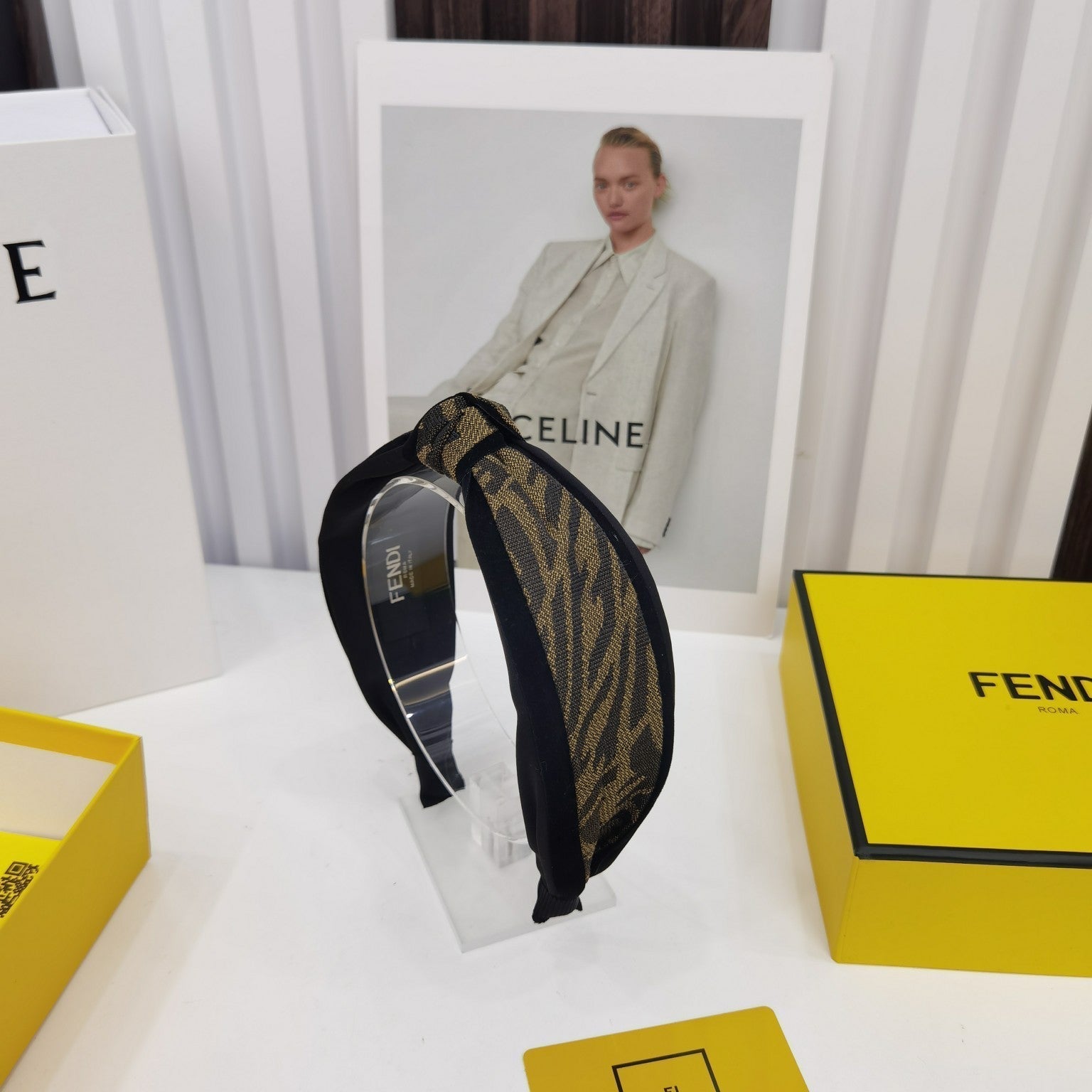 Luxury Hair Band Fendi 019