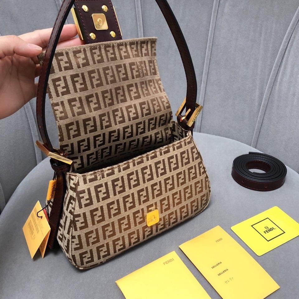 Designer Handbags Fendi 176