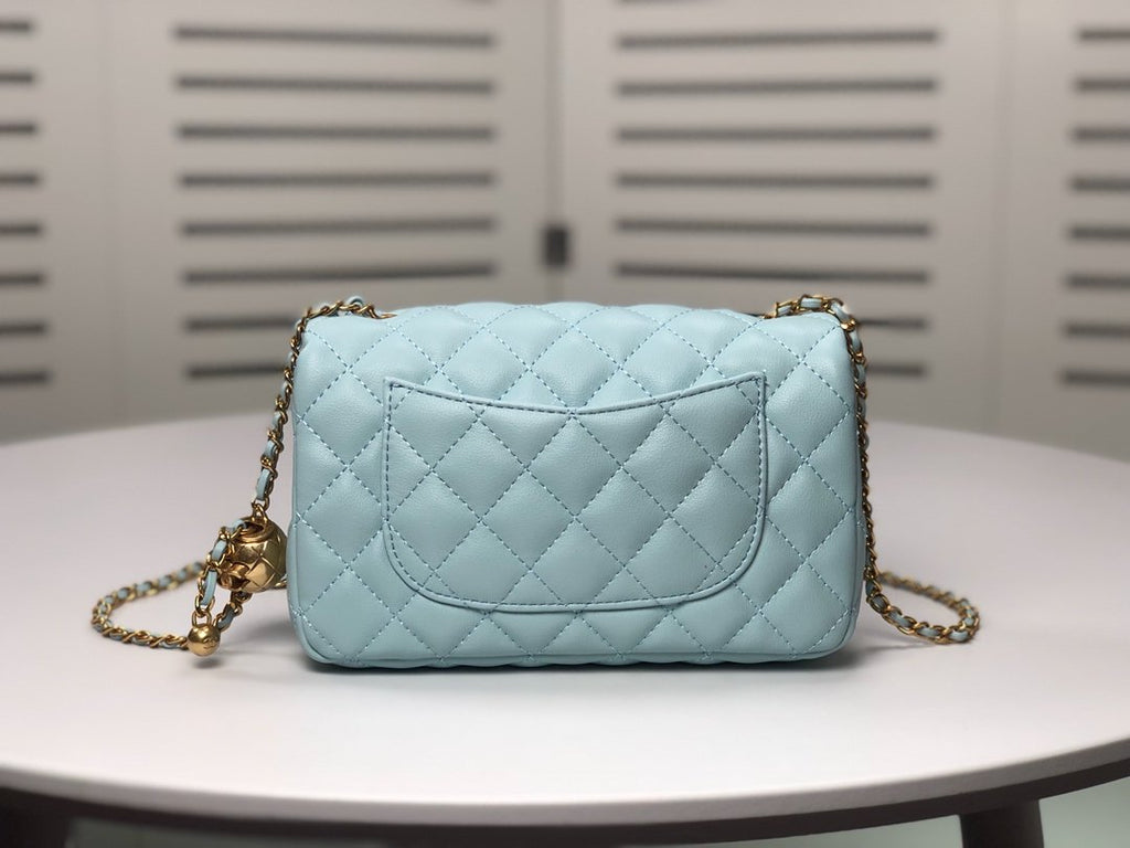 Designer Handbags Chanel 222
