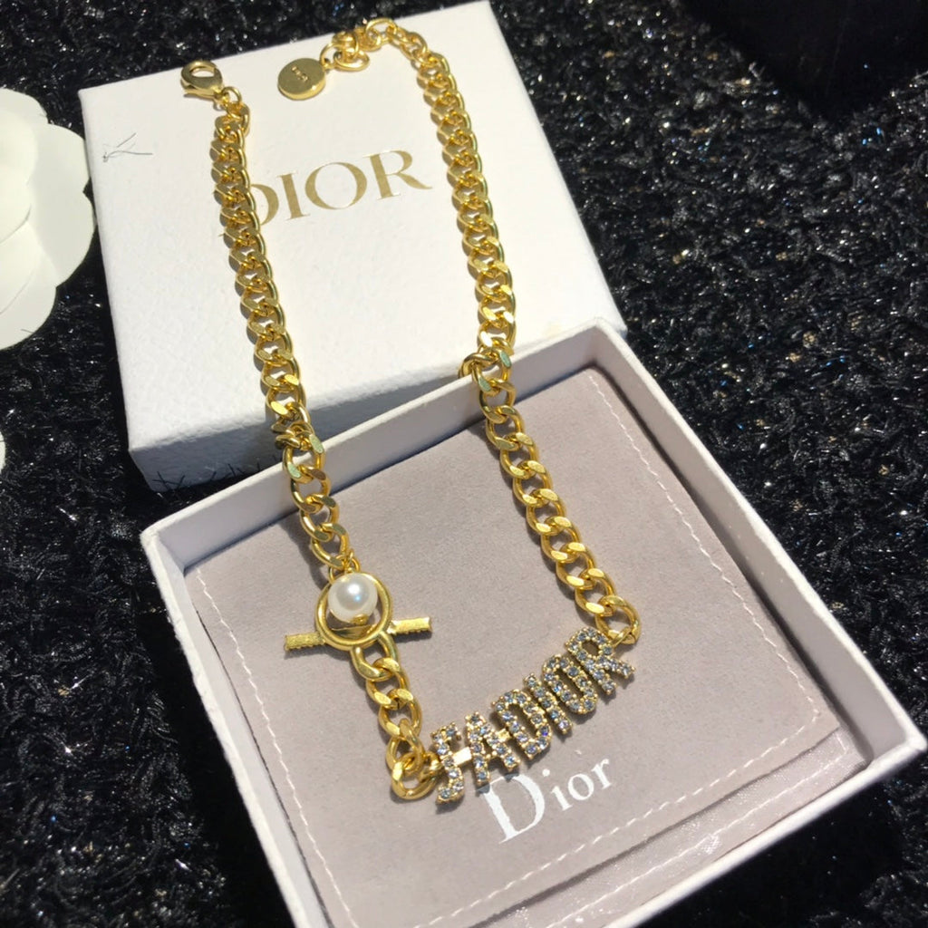 BG - Holiday Necklace dior012