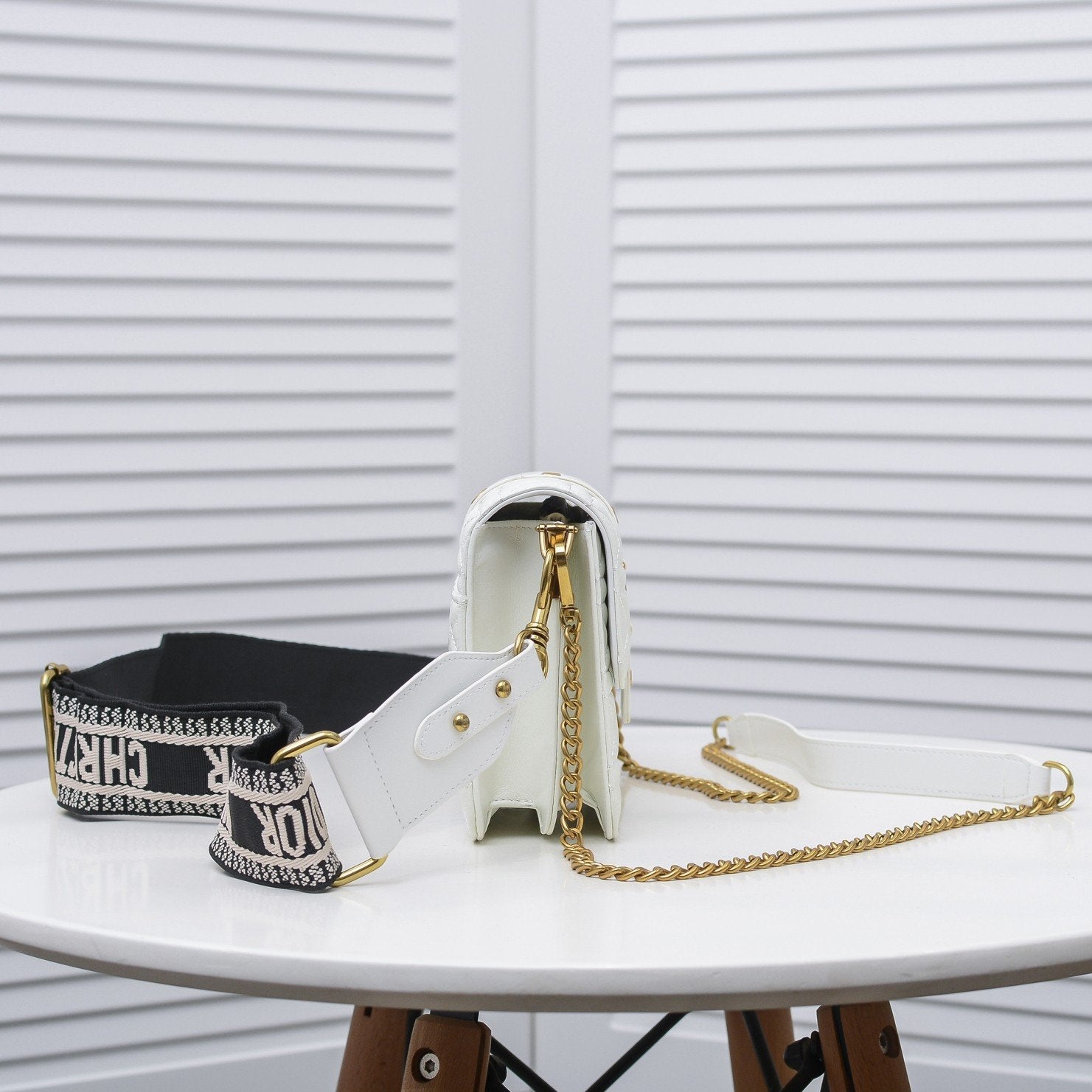 Designer Handbags dior 284