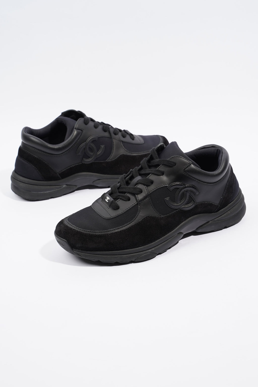 Chanel CC Logo Sneaker Black Leather EU 42 UK 8