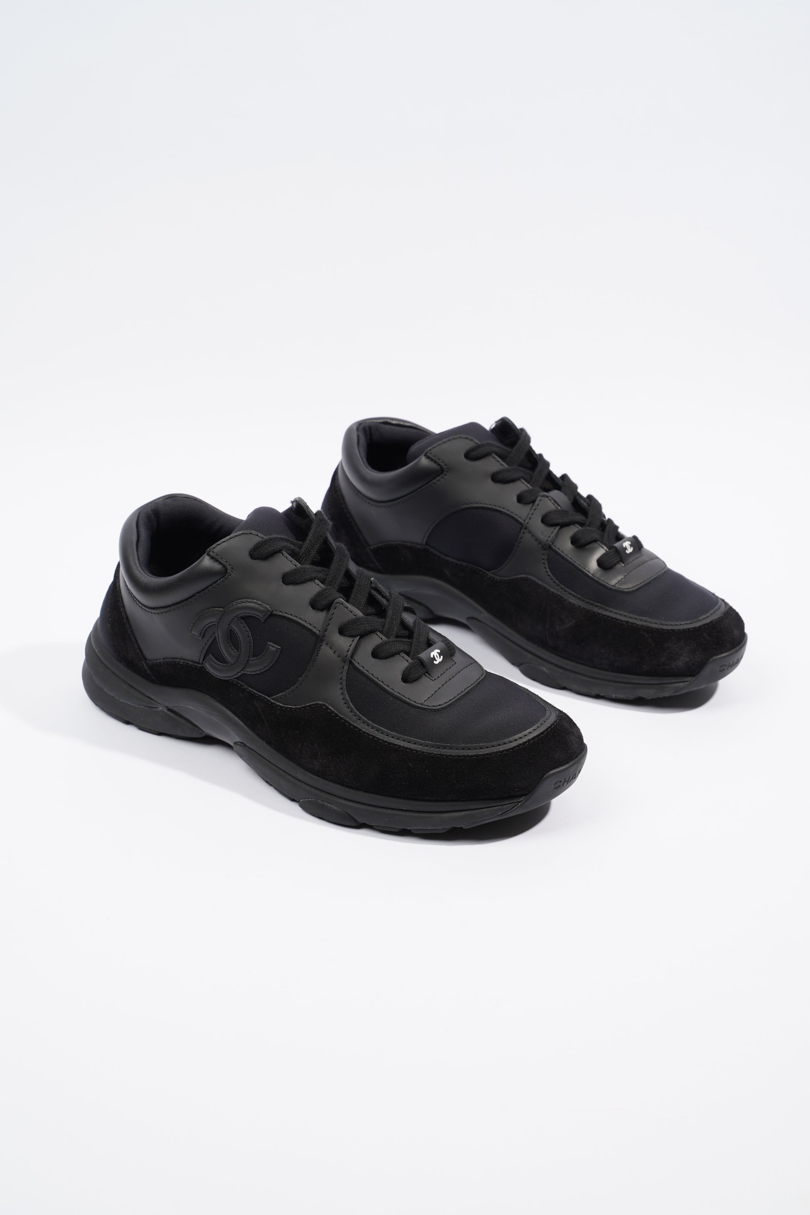 Chanel CC Logo Sneaker Black Leather EU 42 UK 8