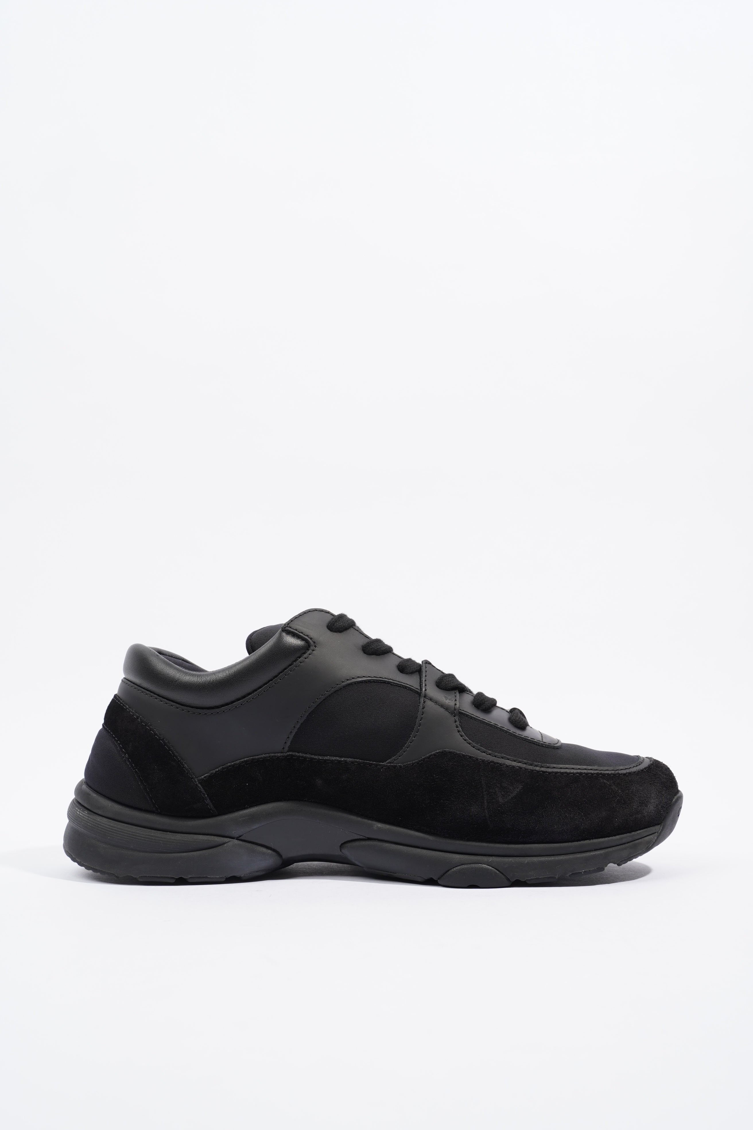 Chanel CC Logo Sneaker Black Leather EU 42 UK 8