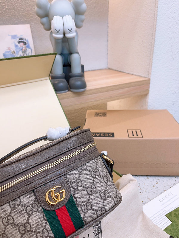 Luxury - Gucci Bags - 192