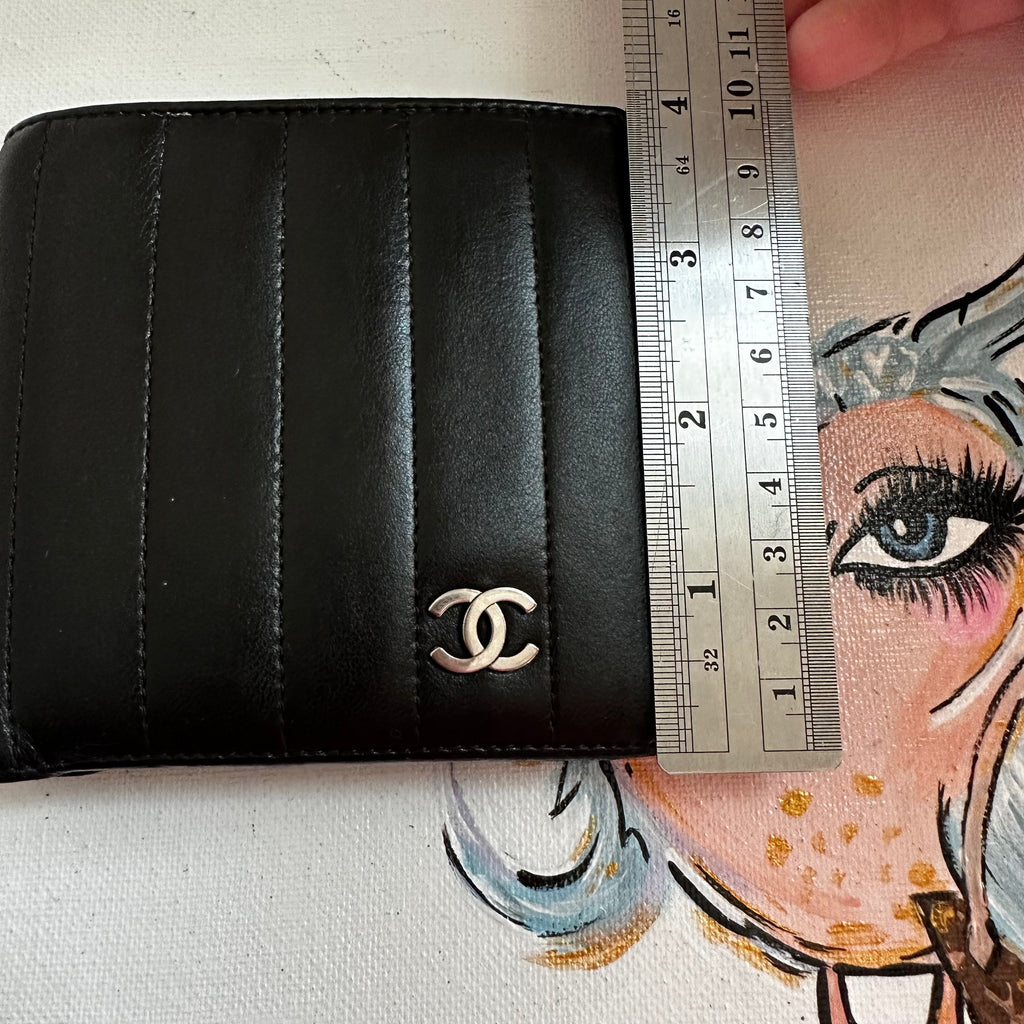 The Junco Bifold Wallet - Vintage Chanel Lambskin in Black