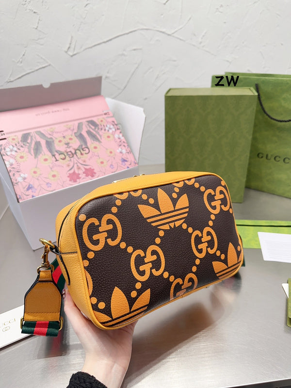 Luxury - Gucci Bags - 275