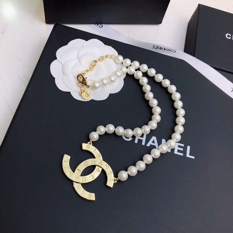 BG - Holiday Necklace chanel025