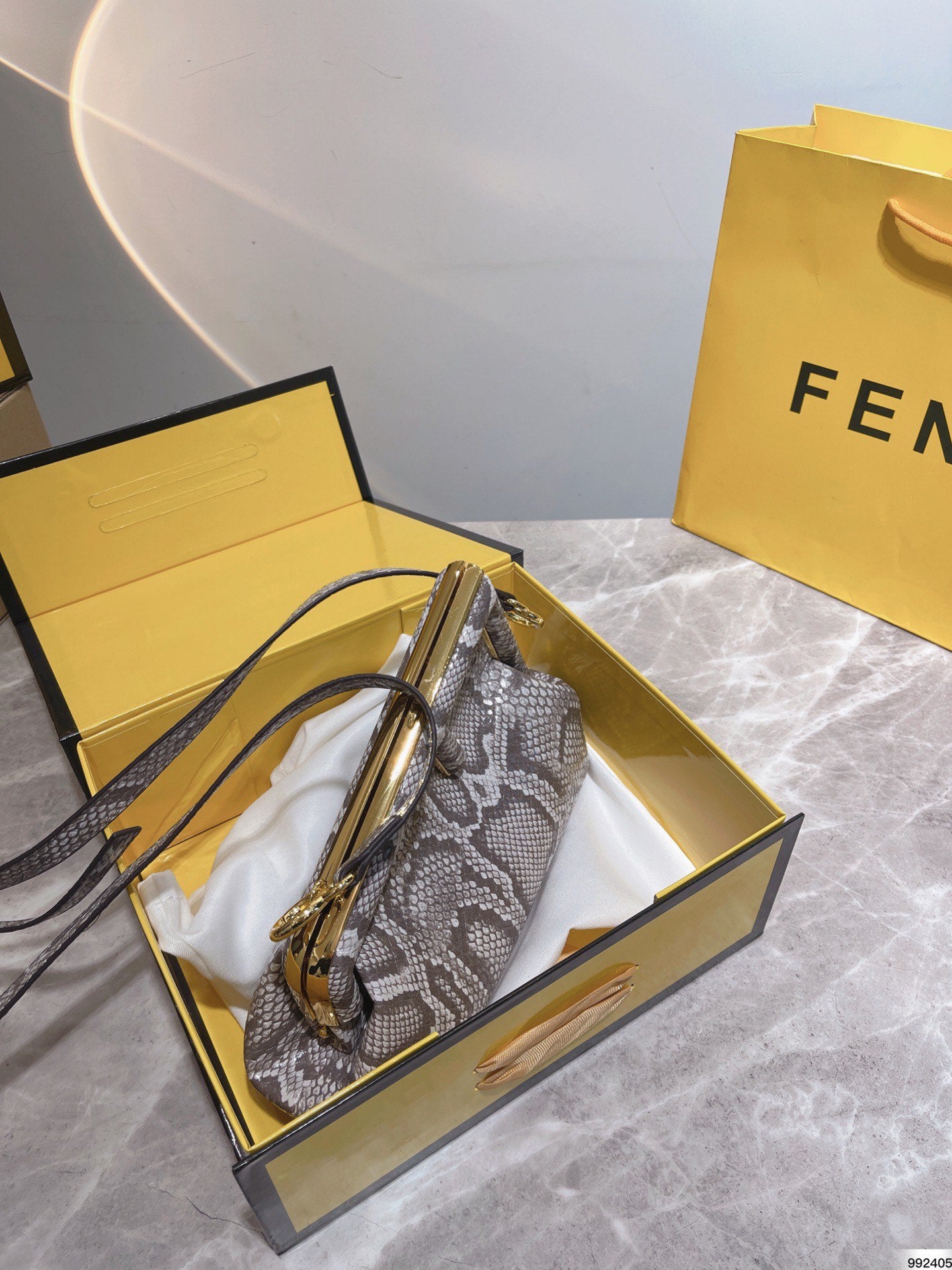 Luxury  Bags Fendi 237