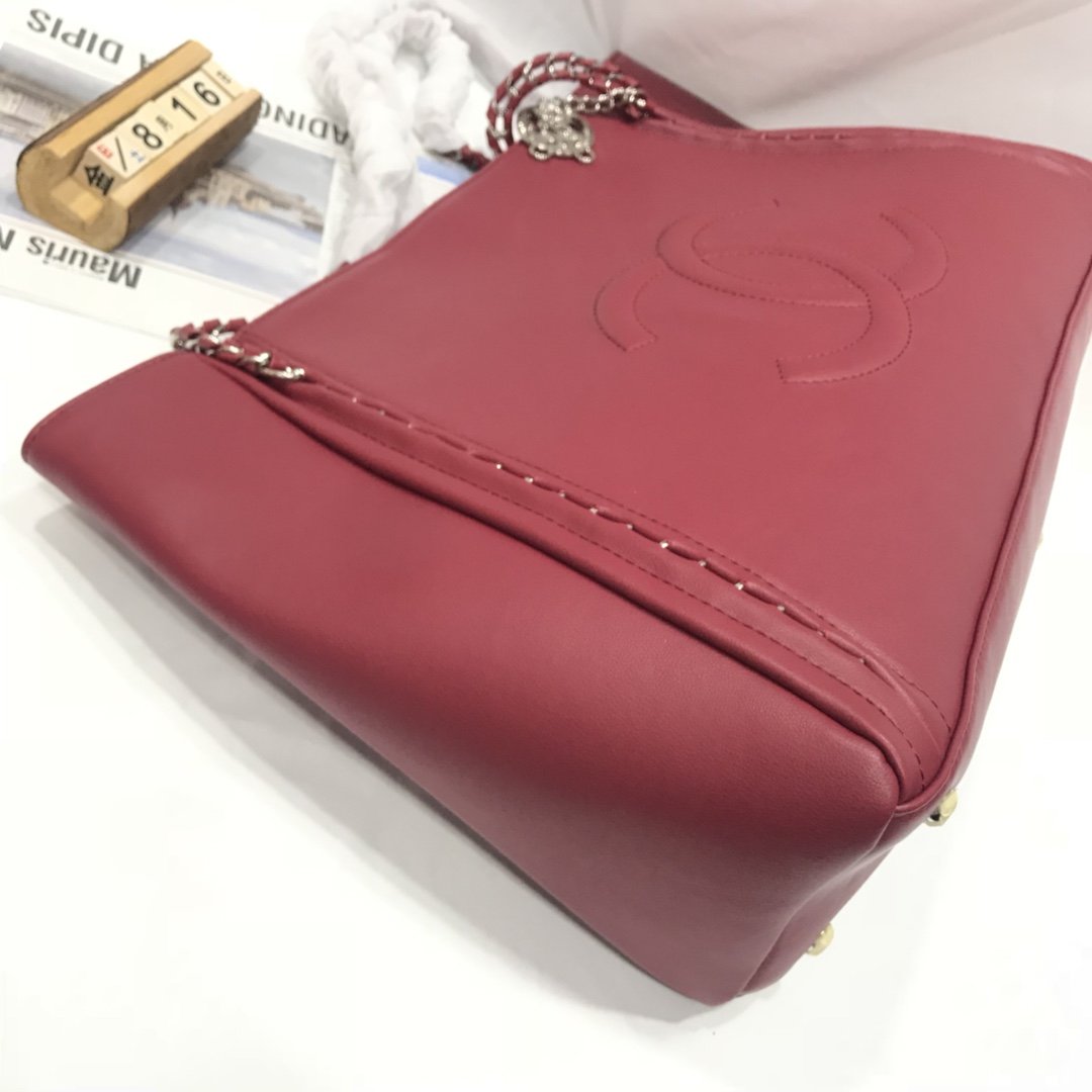 Designer Handbags Chanel 211