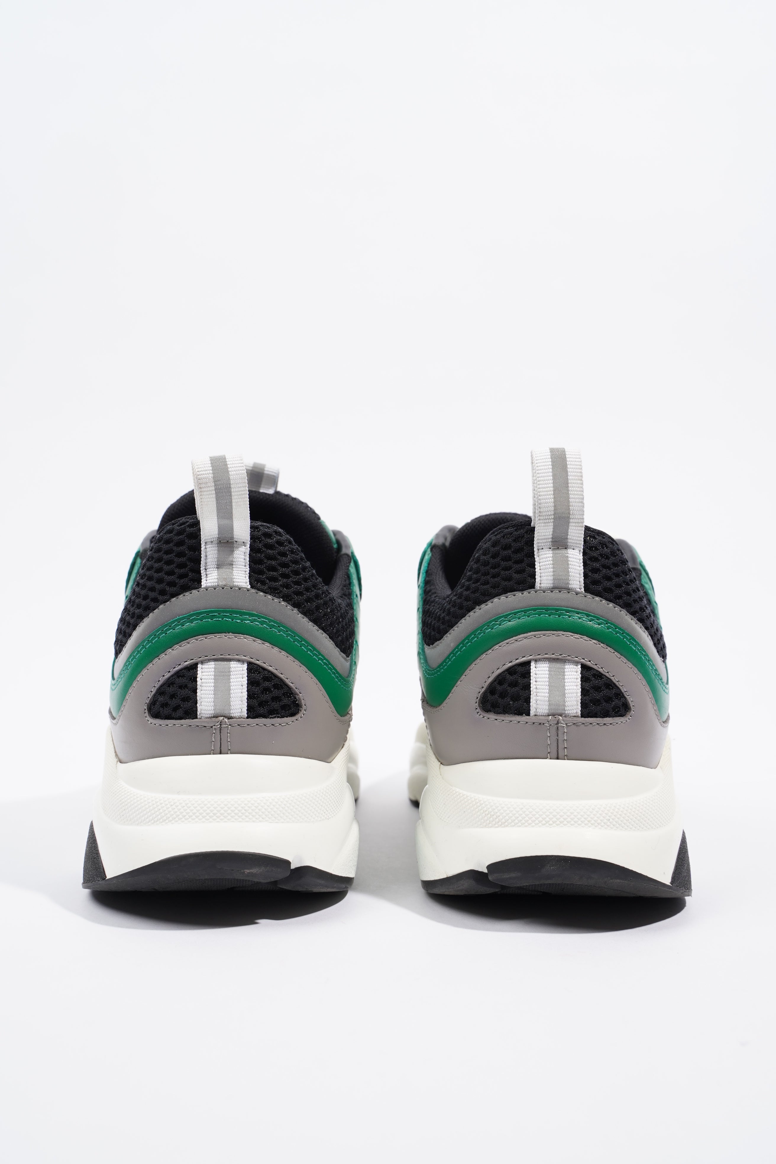 Christian Dior B22 White / Black / Green Mesh EU 41 UK 7