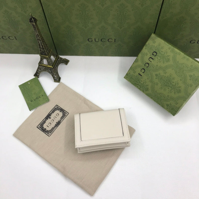 GGG - Bags District - 096