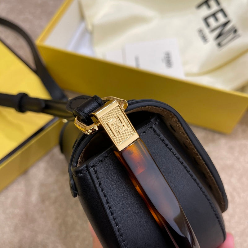 FDI - Bags District - 004