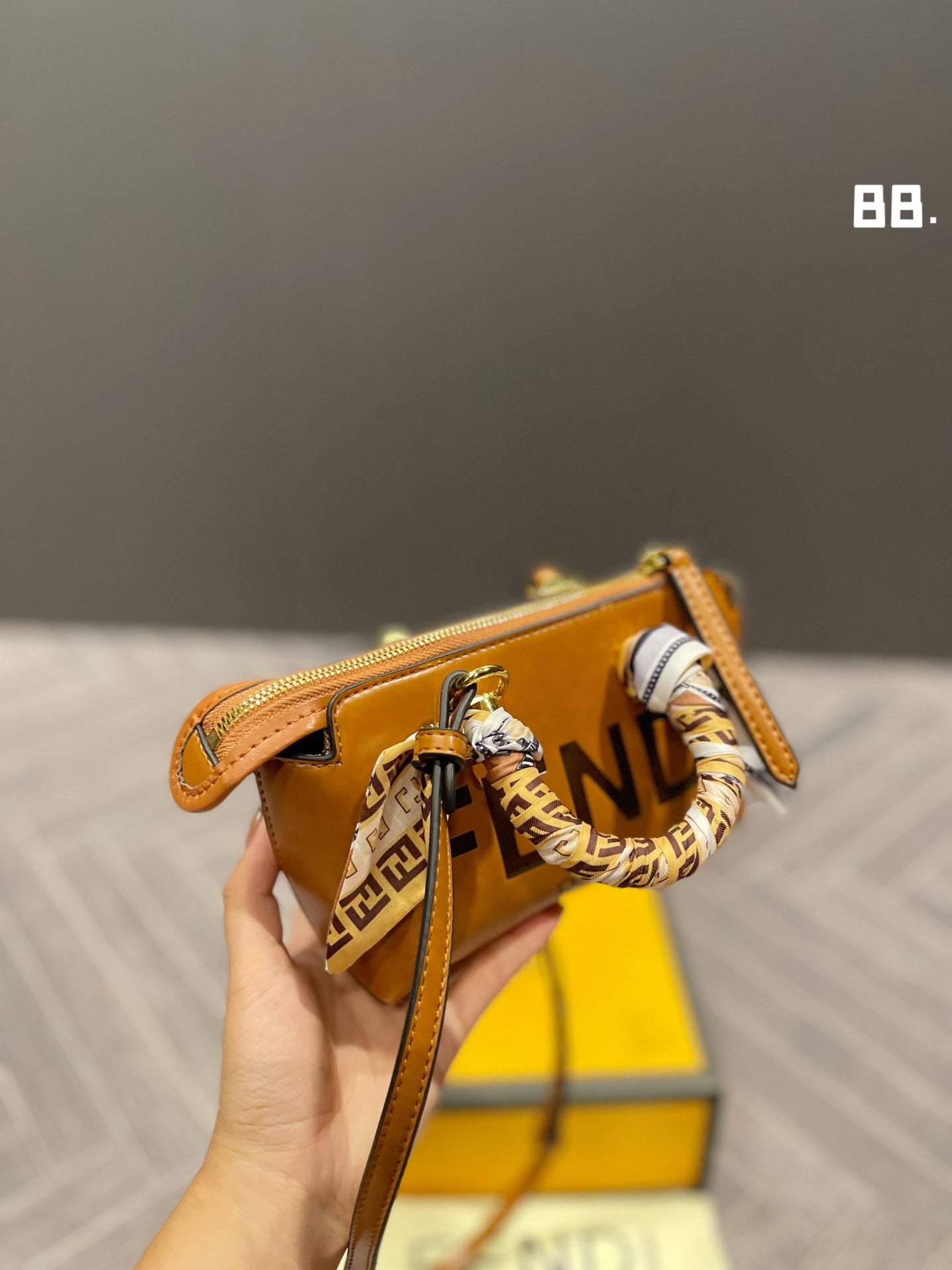 Luxury  Bags Fendi 270