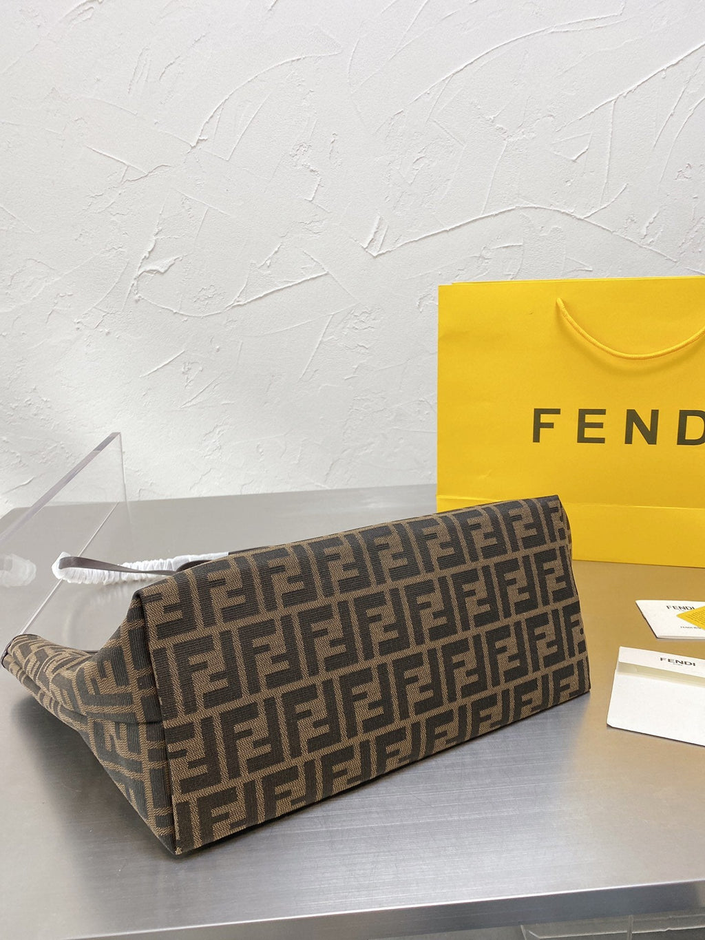 Luxury  Bags Fendi 124