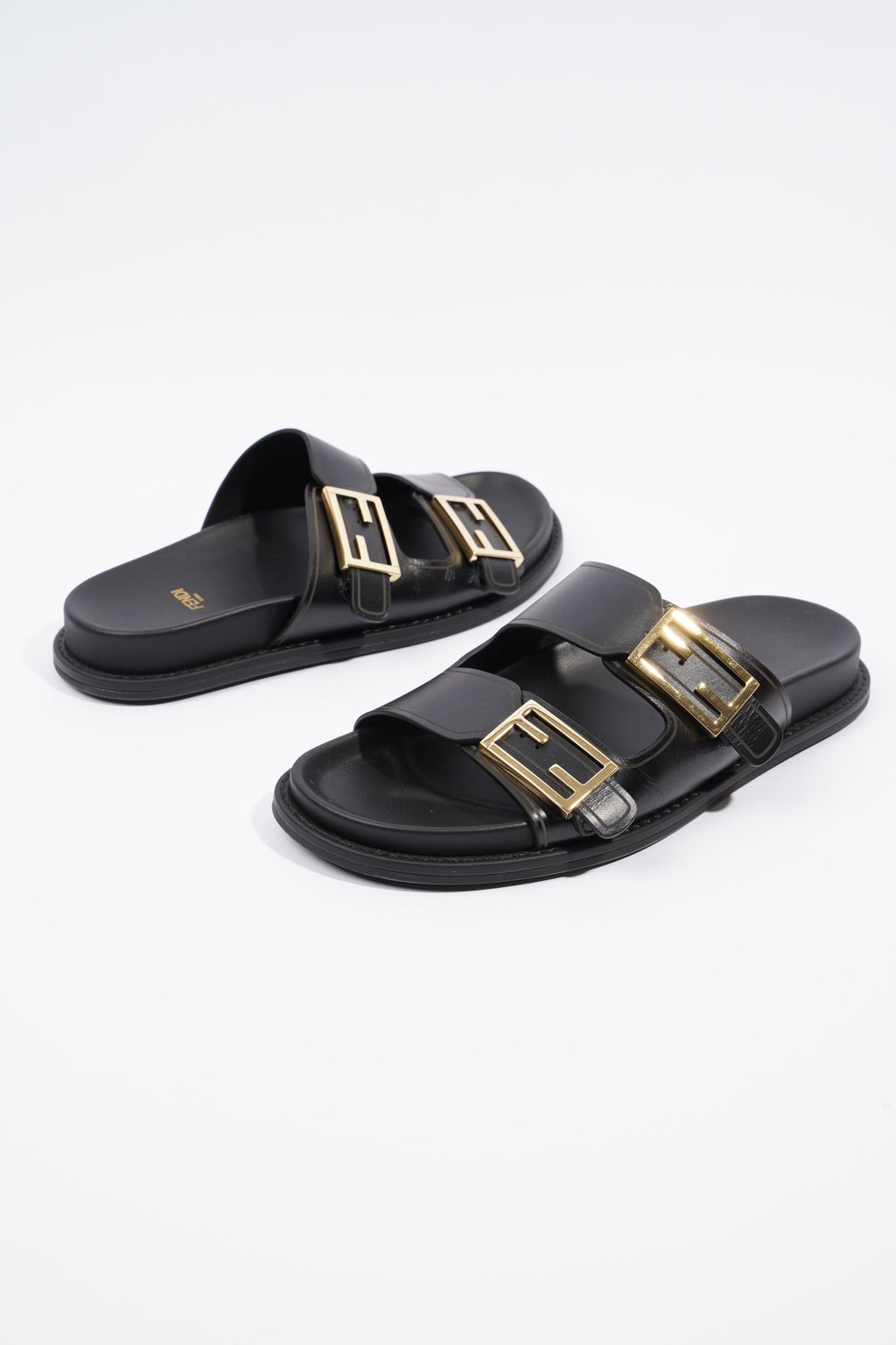 Fendi Feel Black Leather EU 40 UK 7