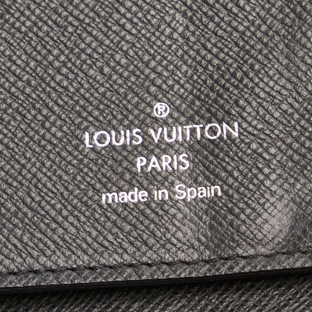 Louis Vuitton Black Leather Zippy Wallet Vertical wallet accessories