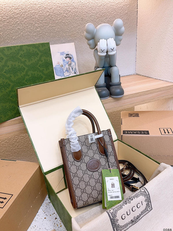 Luxury - Gucci Bags - 190