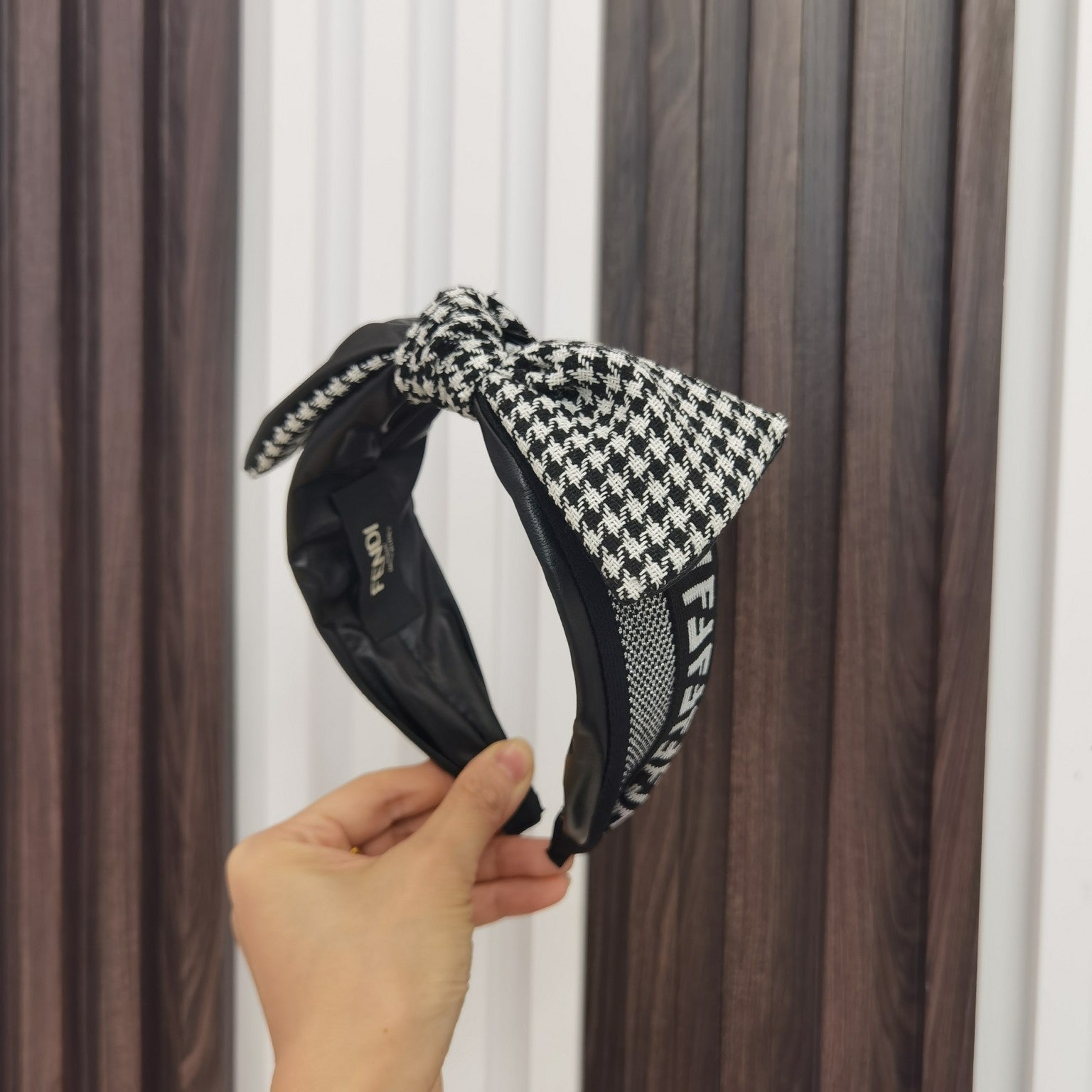 Luxury Hair Band Fendi 033