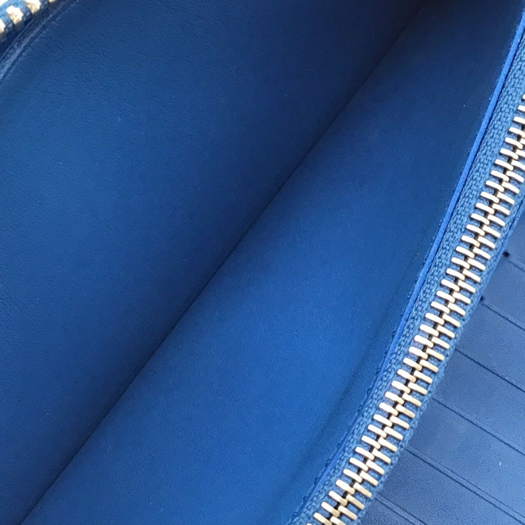 Louis Vuitton Blue Leather Portefeuille zippy wallet accessories