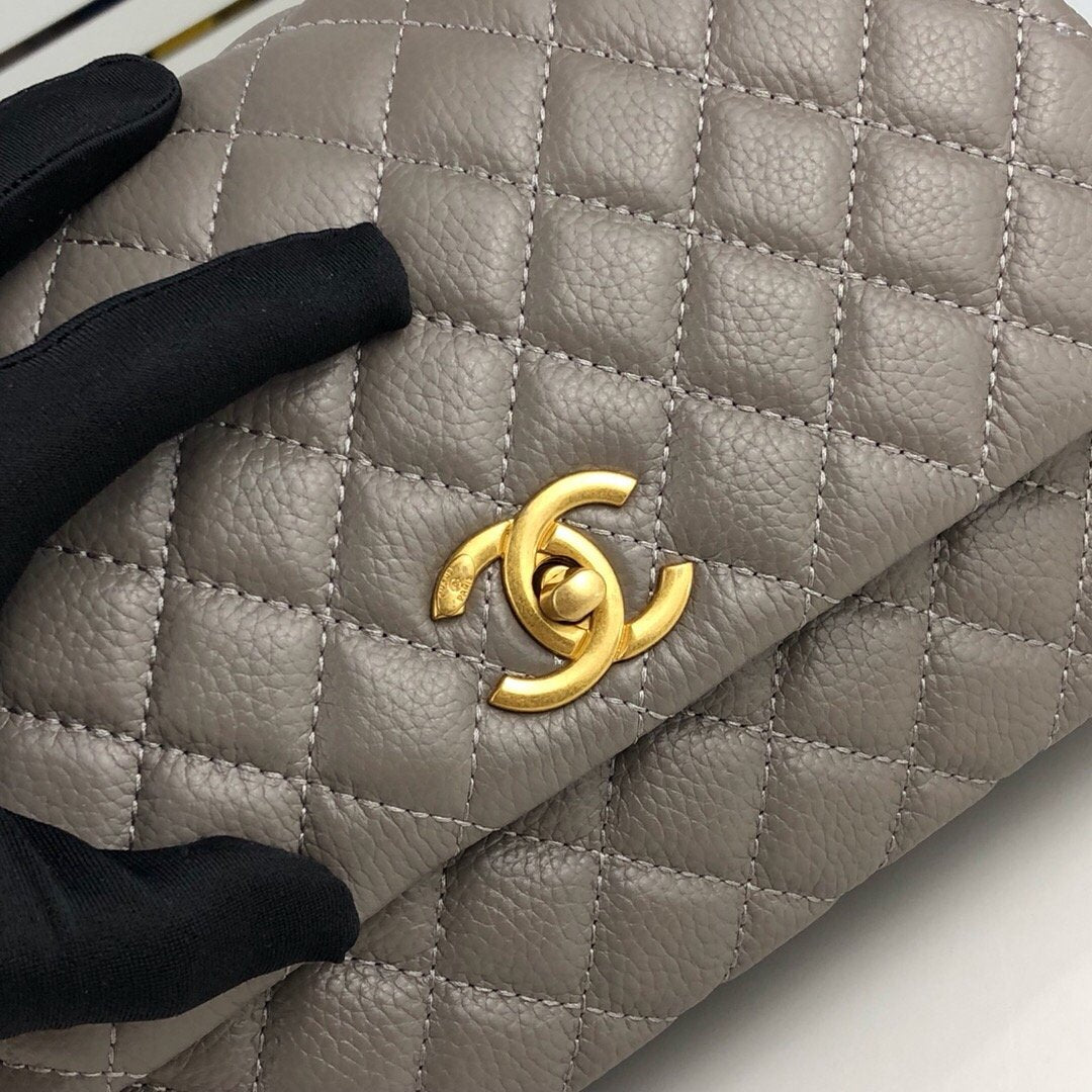 Designer Handbags Chanel 216
