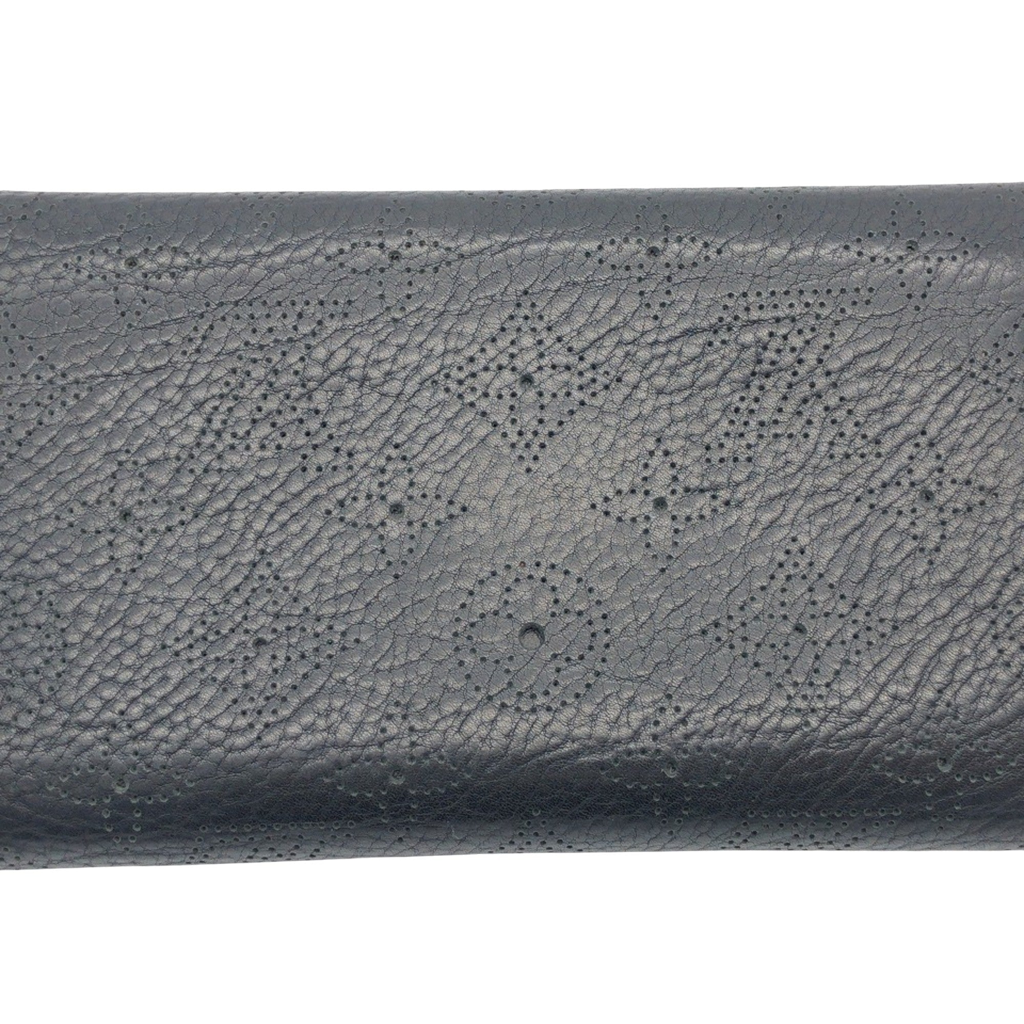Louis Vuitton Black Leather Amelia wallet accessories