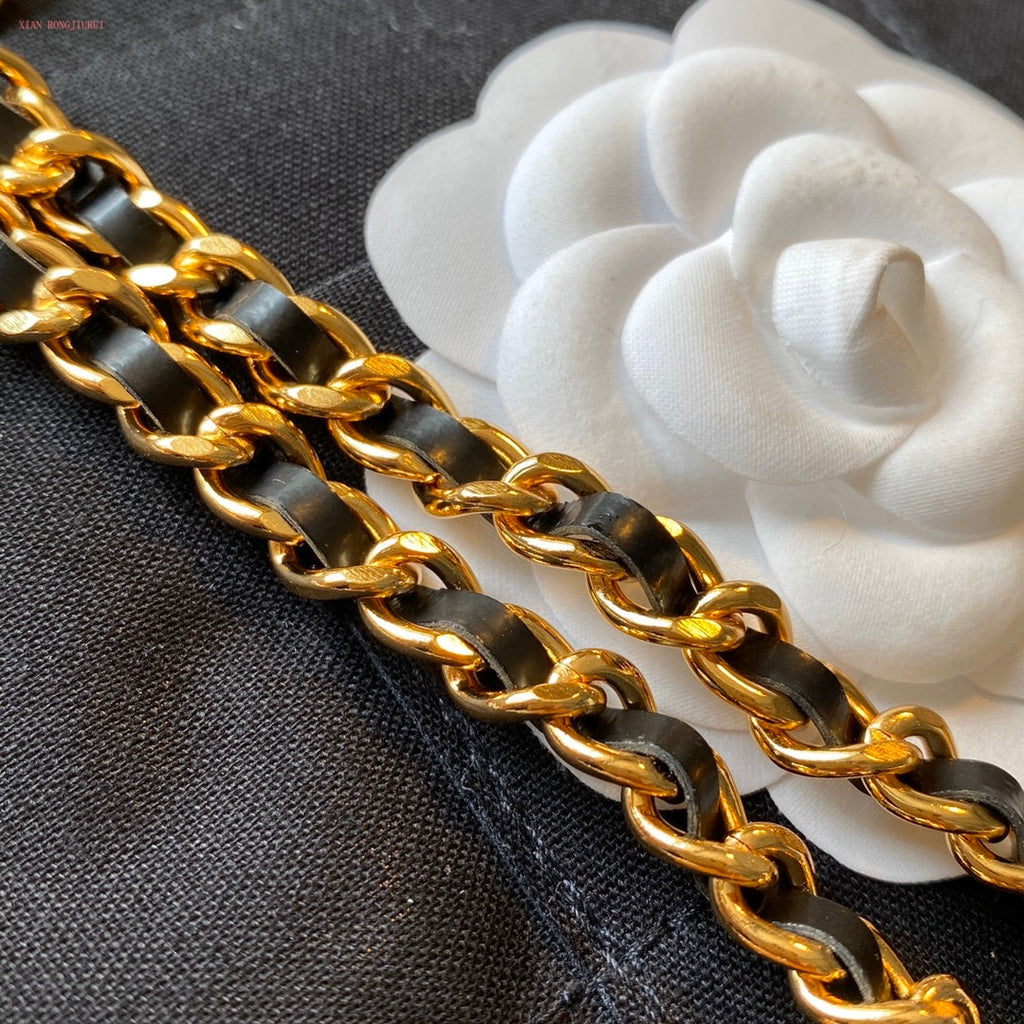 BG - Holiday Necklace chanel056