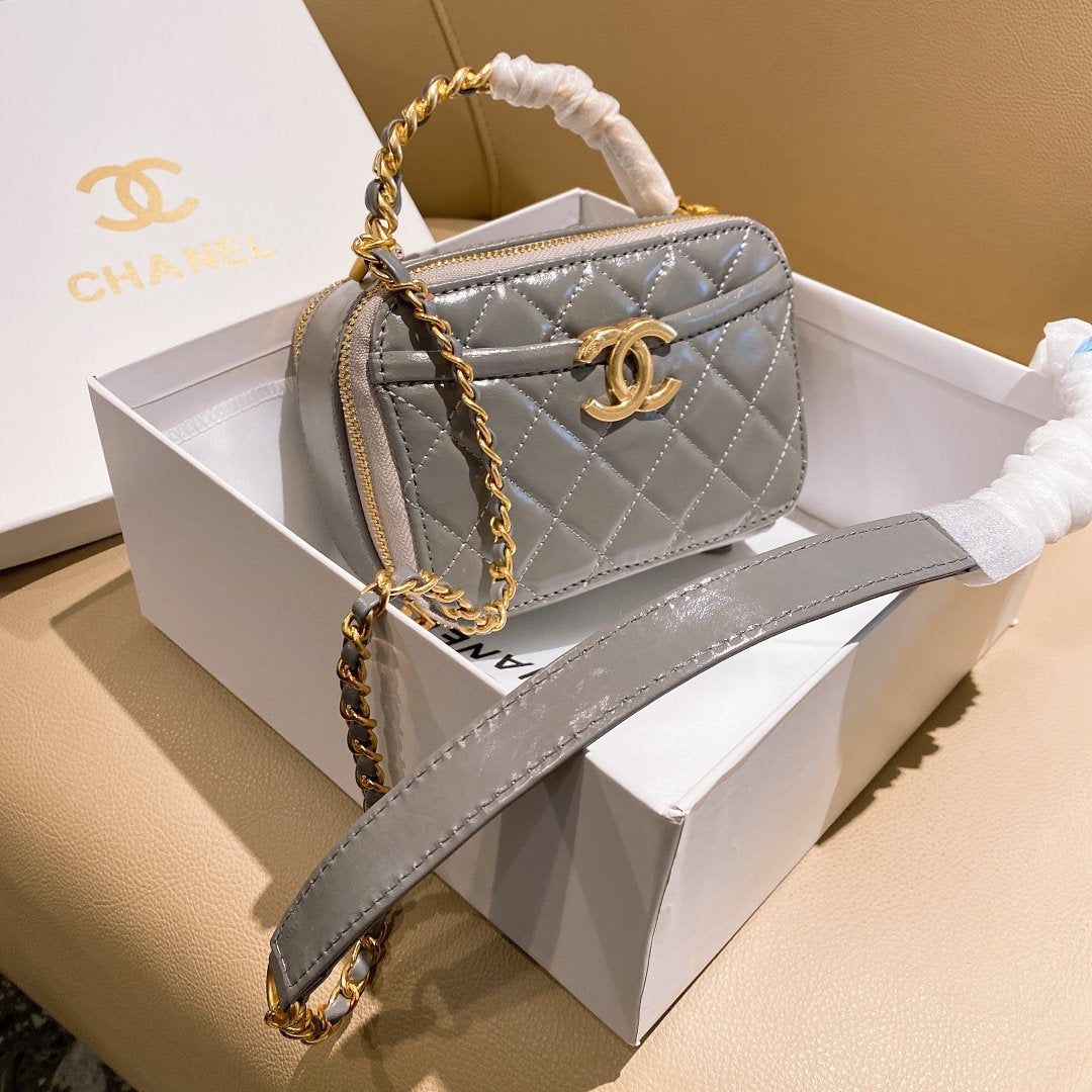 Designer Handbags Chanel 065