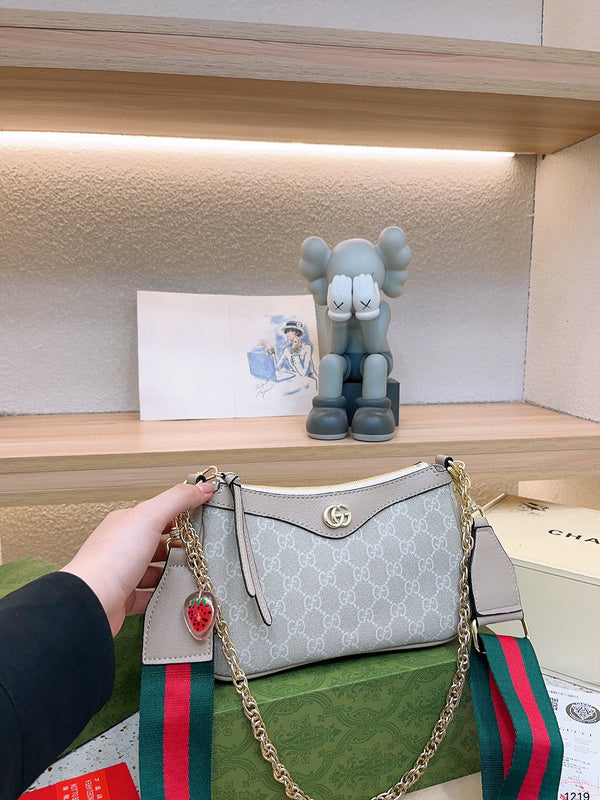 Luxury - Gucci Bags - 128