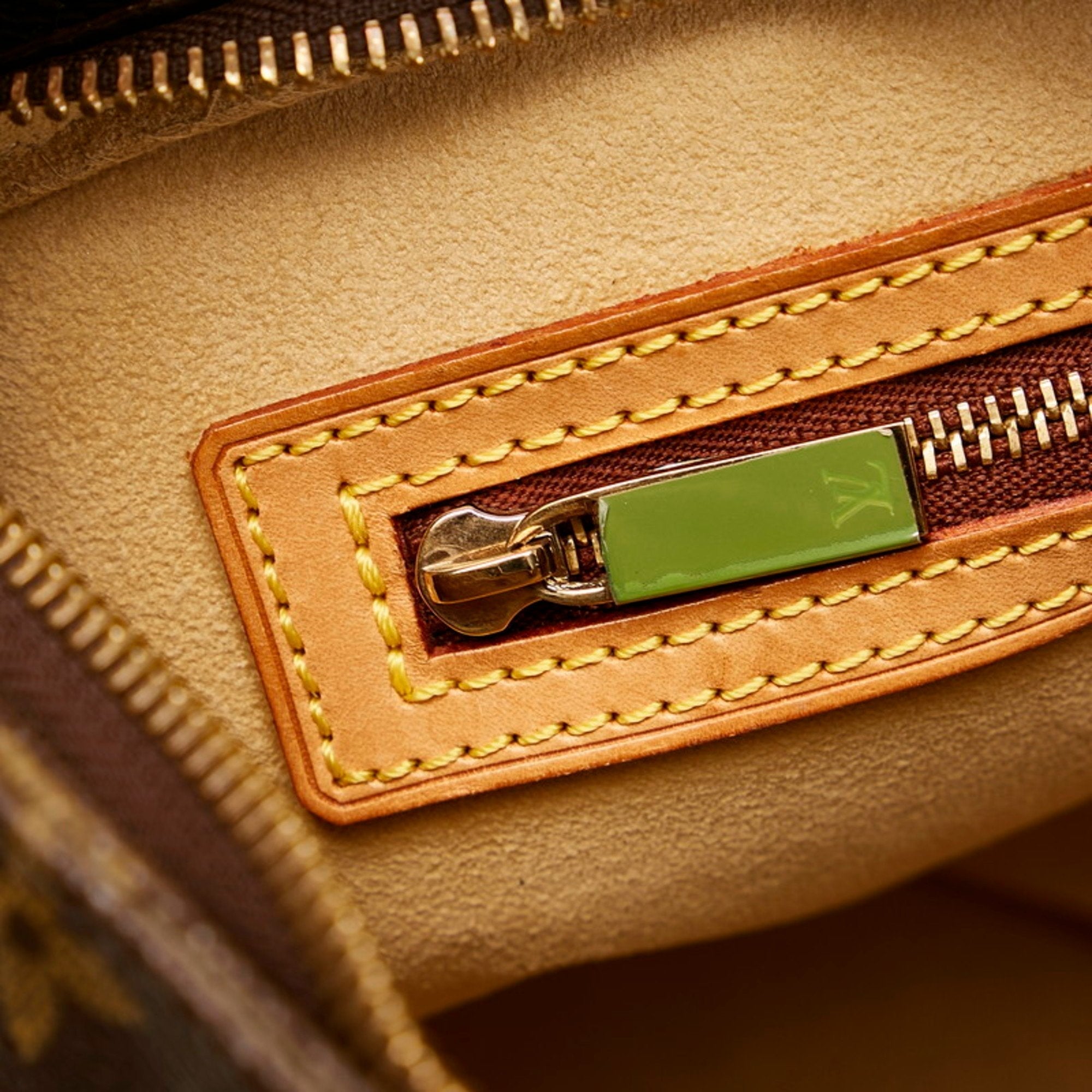 Louis Vuitton Brown Canvas Looping handbag bag