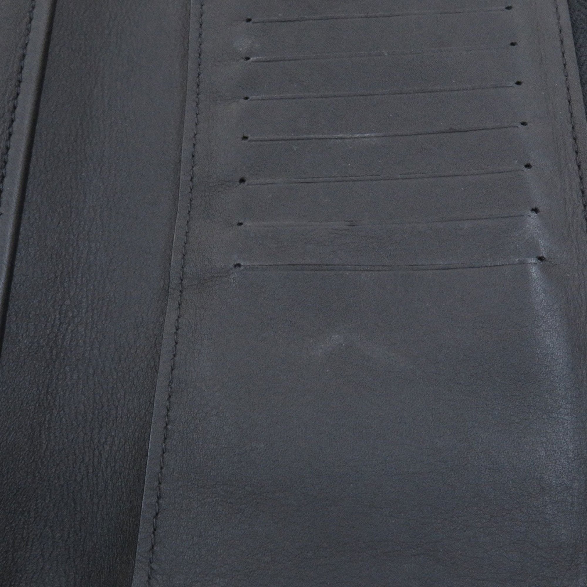 Louis Vuitton Black Leather Zippy Wallet Vertical wallet accessories