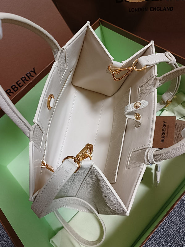 Burberry Bags - BG Bags - 216