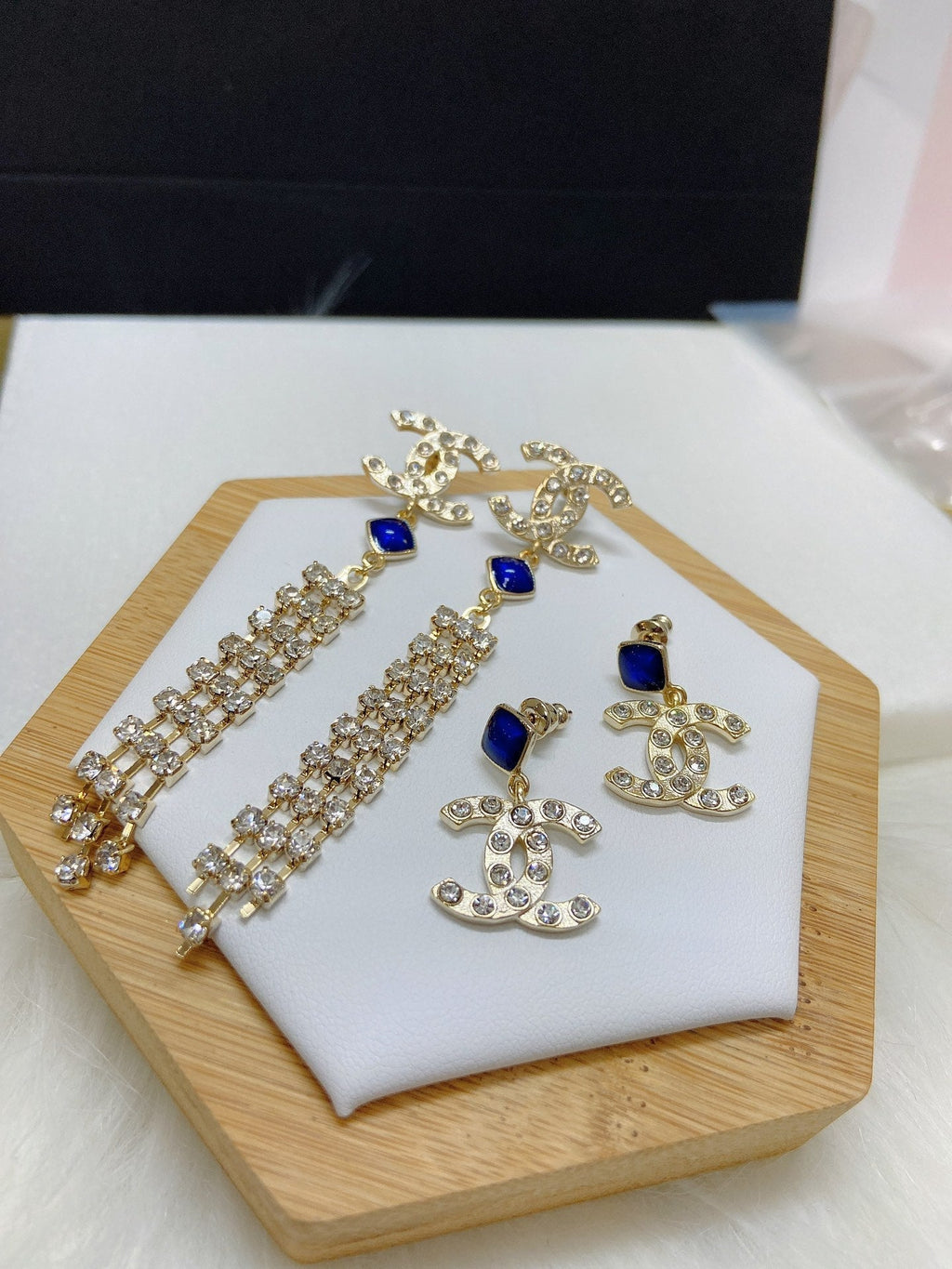 BG - Holiday Earring chanel 010