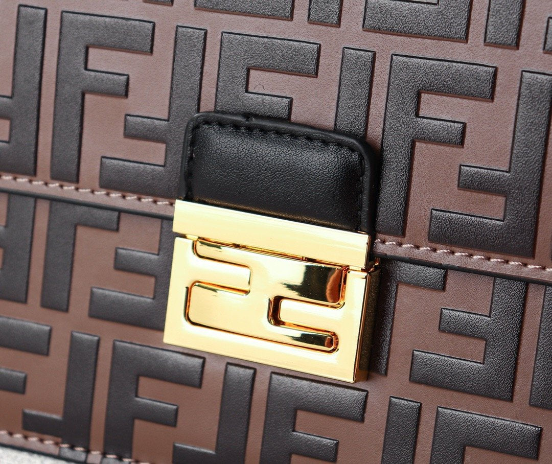 Designer Handbags Fendi 071