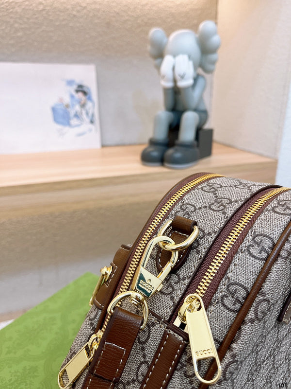 Luxury - Gucci Bags - 295