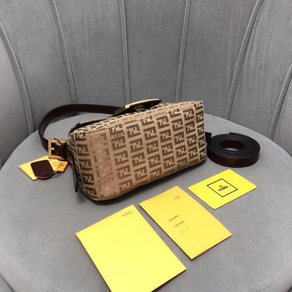 Designer Handbags Fendi 176