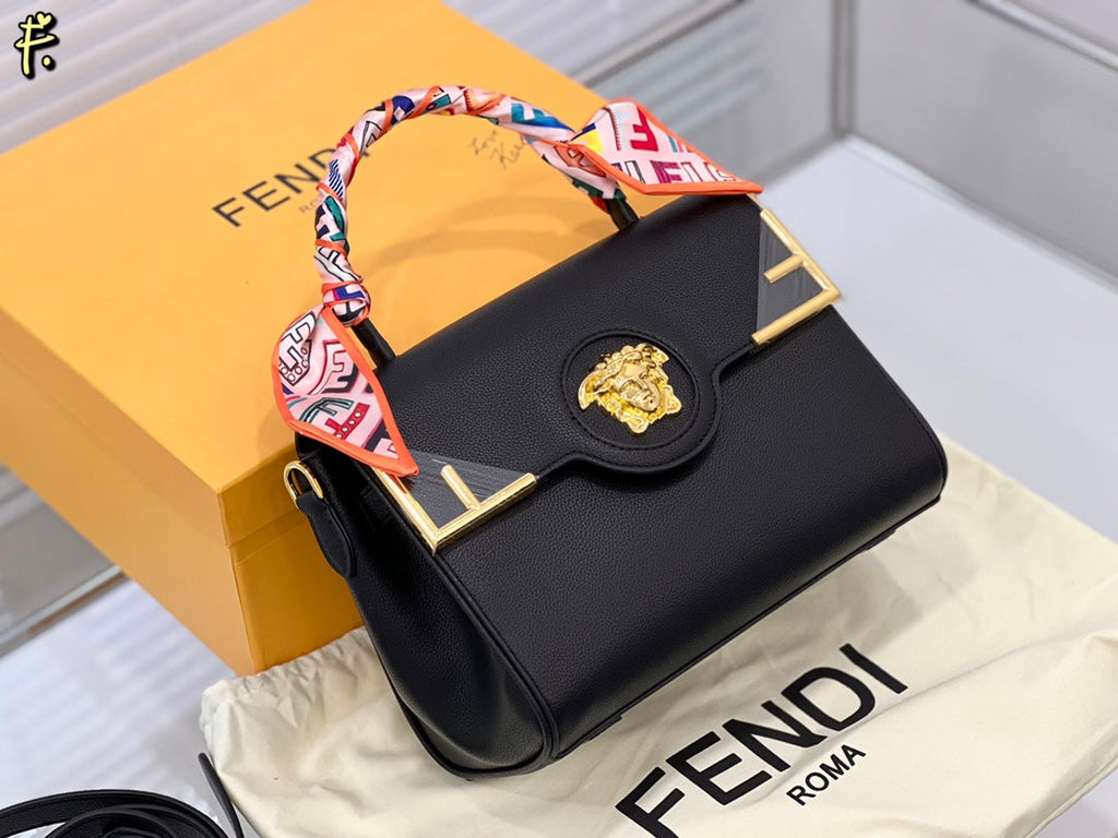 Luxury  Bags Fendi 246